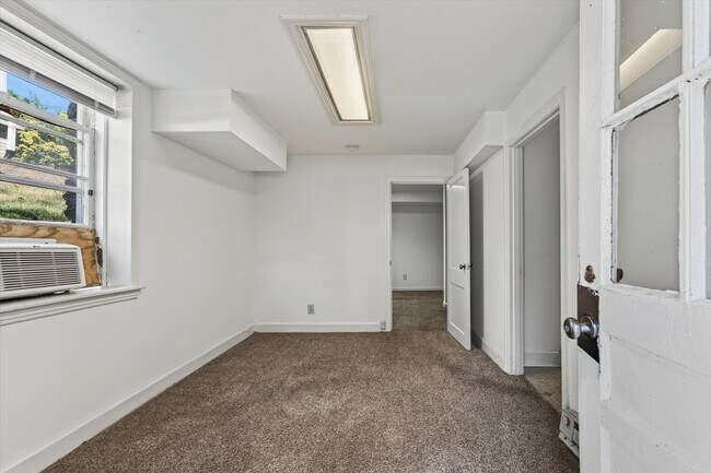108 Madison Terrace Ct Unit 108B