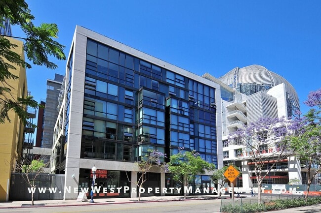 Photo - Modern Icon one bedroom in the heart of East Village! Small Pet OK! Available Now! 1 Pkng Space I... Unit 426