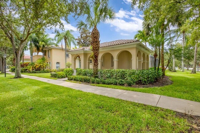 Photo - 121 Savona Dr Casa