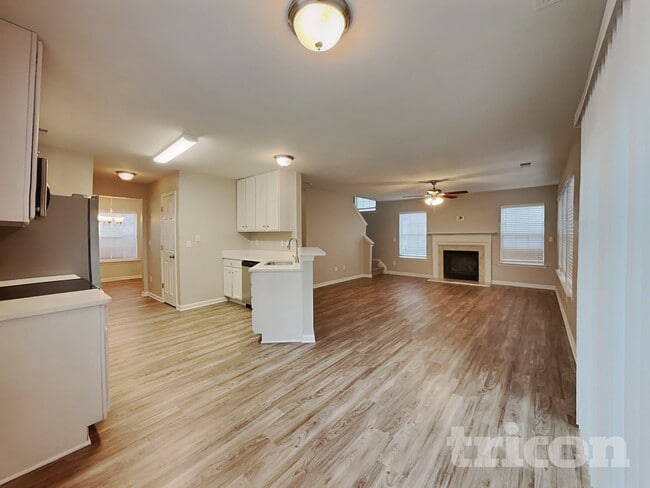 Photo - 2120 Clear Brook Dr