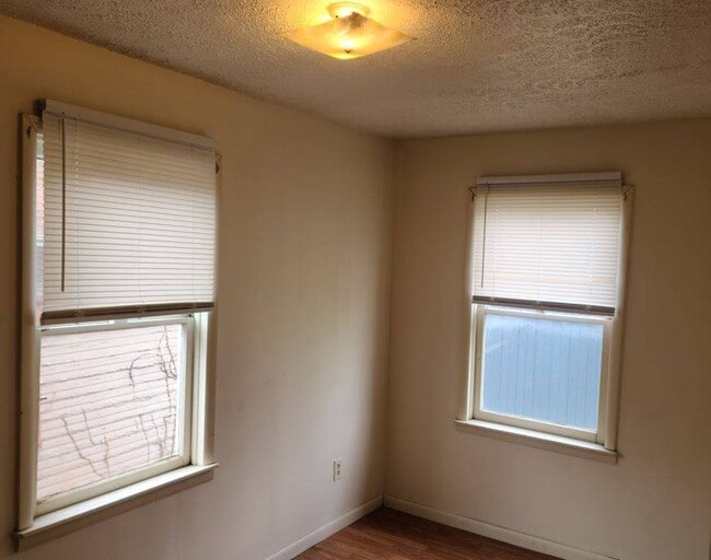 Photo - 30 E Harrison St