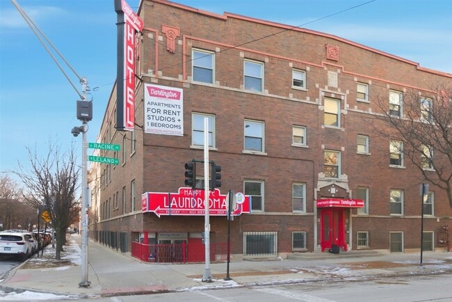 Building Photo - 4700 N Racine Ave Unit 111