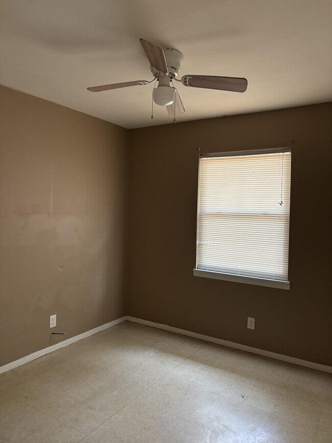 Photo - 2506 Belmont Ave