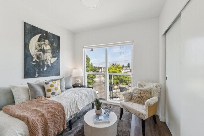 Photo - Keystone Apartments