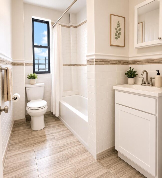 Photo - West 171st Street Unidad 25