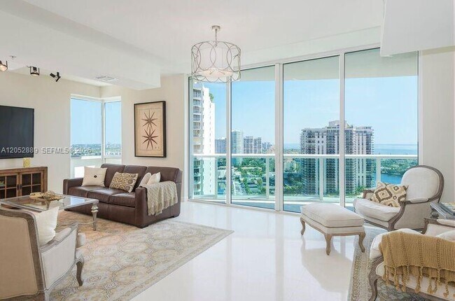 Photo - 19400 Turnberry Way Unit PH221