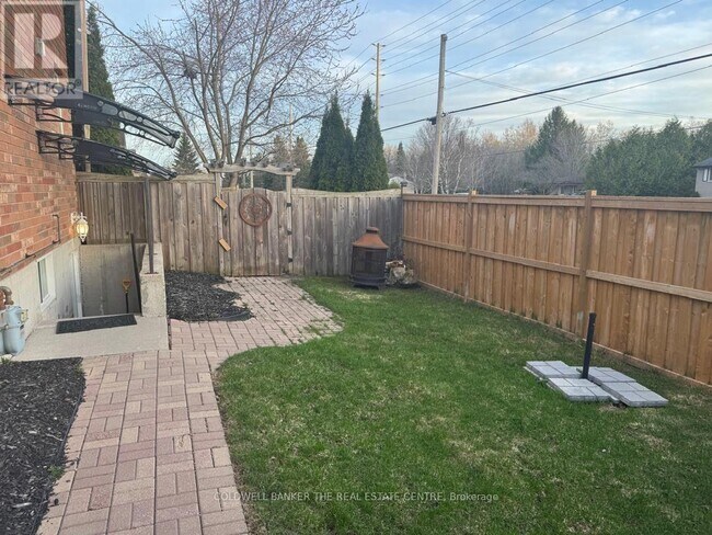 Photo - 229 Sproule Dr