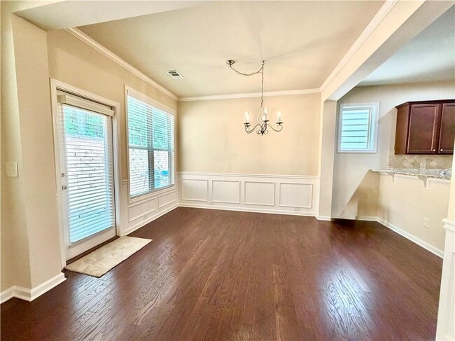 Photo - 6215 Crested Moss Dr