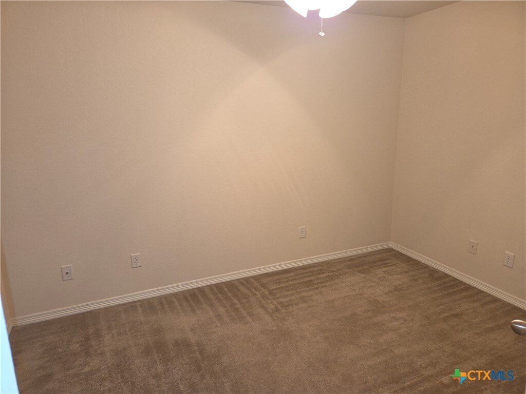 Photo - 5209 Foxhill Rd