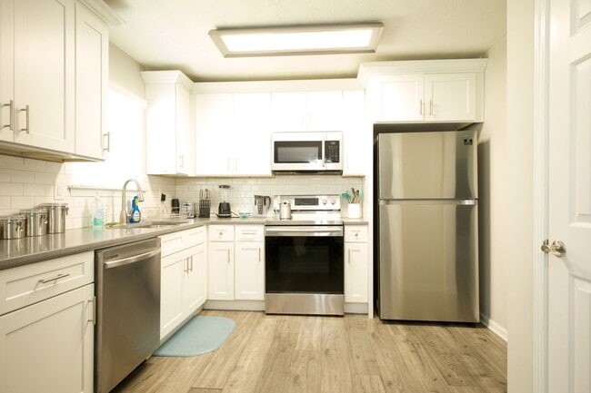 Photo - 6116 Citico River Ln