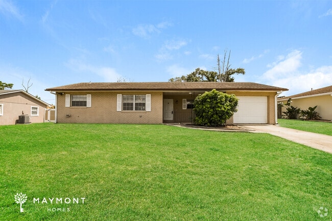 Building Photo - 1025 Ireland Dr Rental