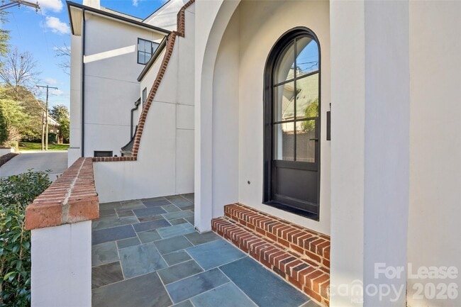 Photo - 2622 Chelsea Dr