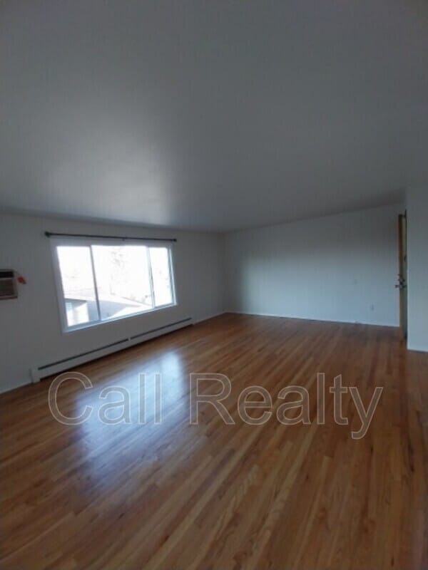 Photo - 904 W Lincoln Pl Unit 2