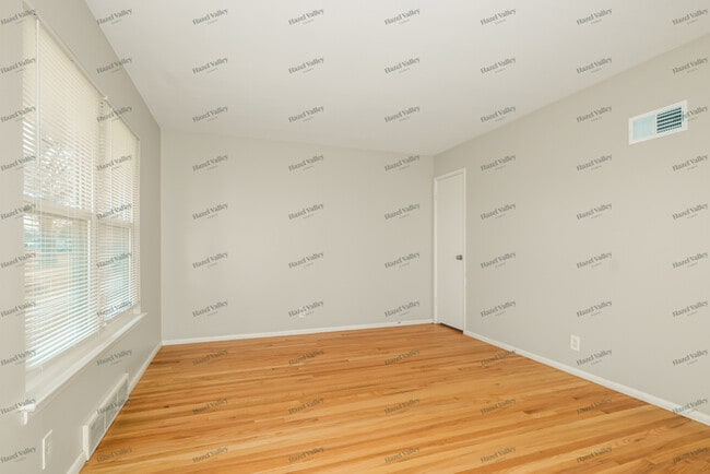 Photo - 11005 Patsy Dr