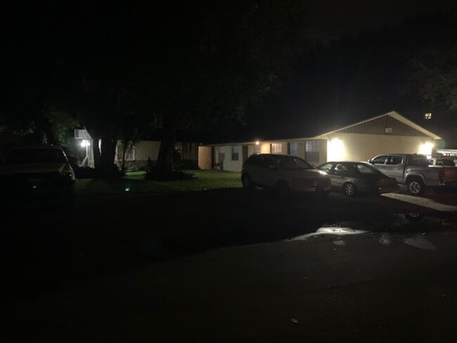 4931 SW 65 Ave Davie, FL 33314