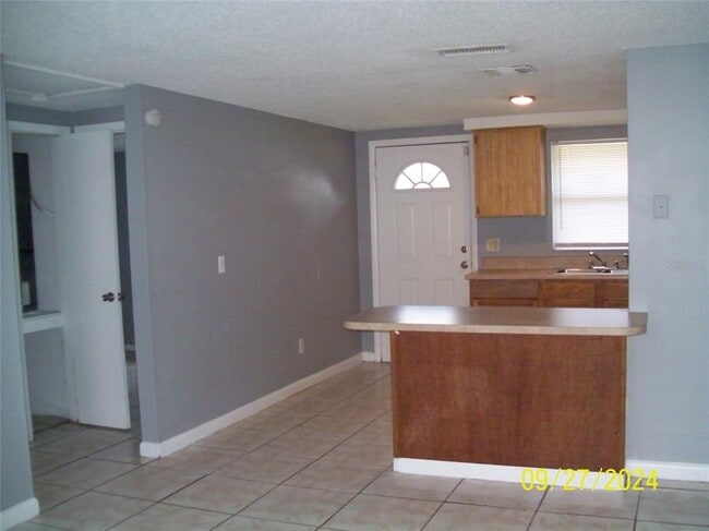 Photo - 8805 N Brooks St