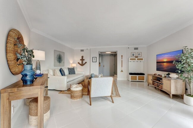 Photo - 120 SE 5th Ave Unit 426