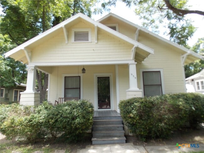 Photo - 959 W Lee St
