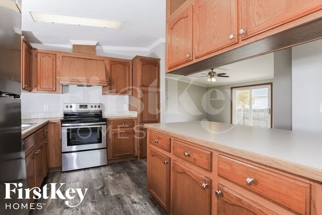 Photo - 597 Diamond Loop