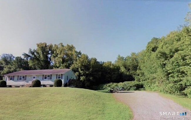 Photo - 8 White Oak Rd Unit D
