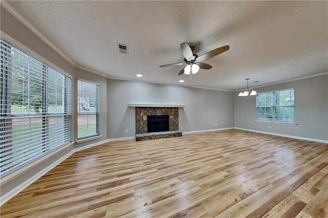 Photo - 5652 Longbow Dr