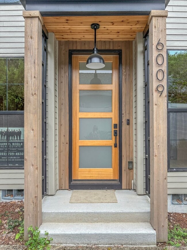 Photo - Brand New 2 Bedroom 2.5 bathroom Townhome in Concordia District !