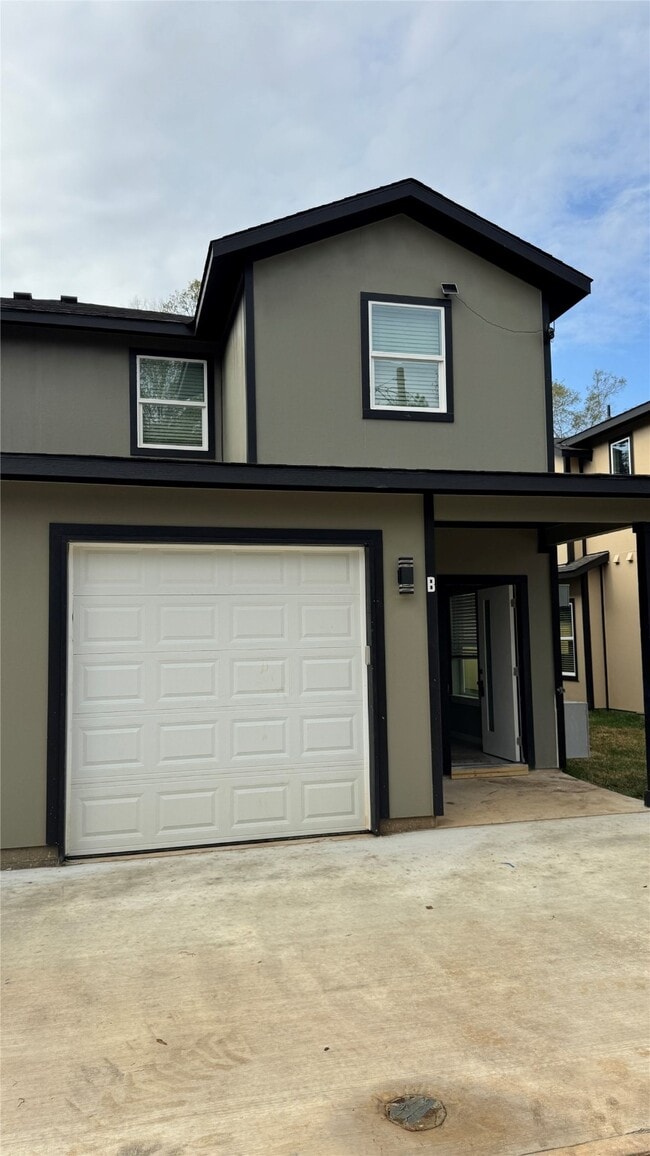 Photo - 169 S 10th St