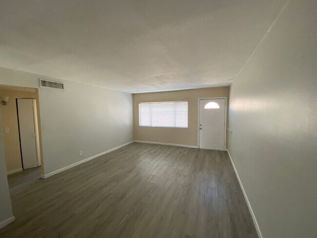 Photo - 2 Bedroom 2 Bath with Carport