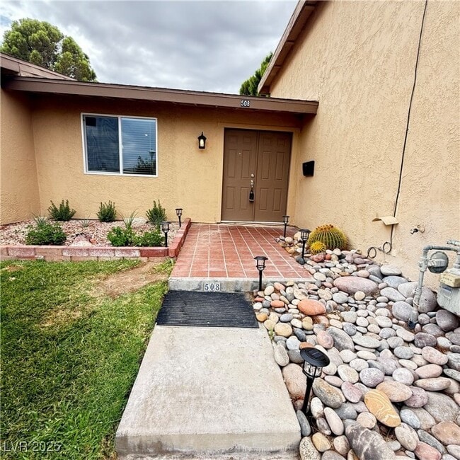 Building Photo - 508 Woodcrest Ct Rental