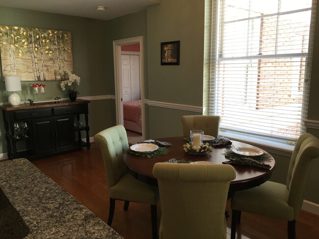 Photo - 247 E Washington St Unidad 501