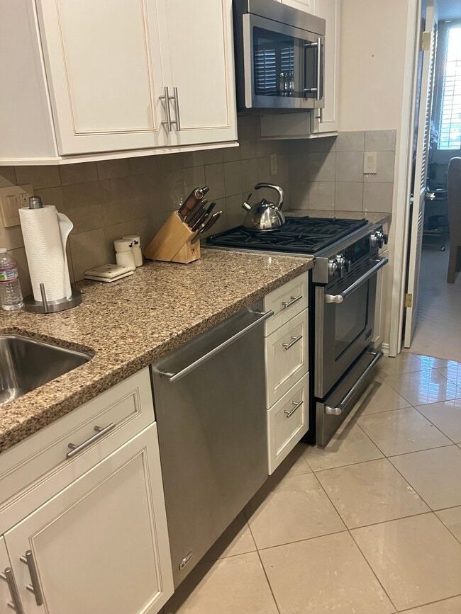 Photo - 1621 Hilts Ave