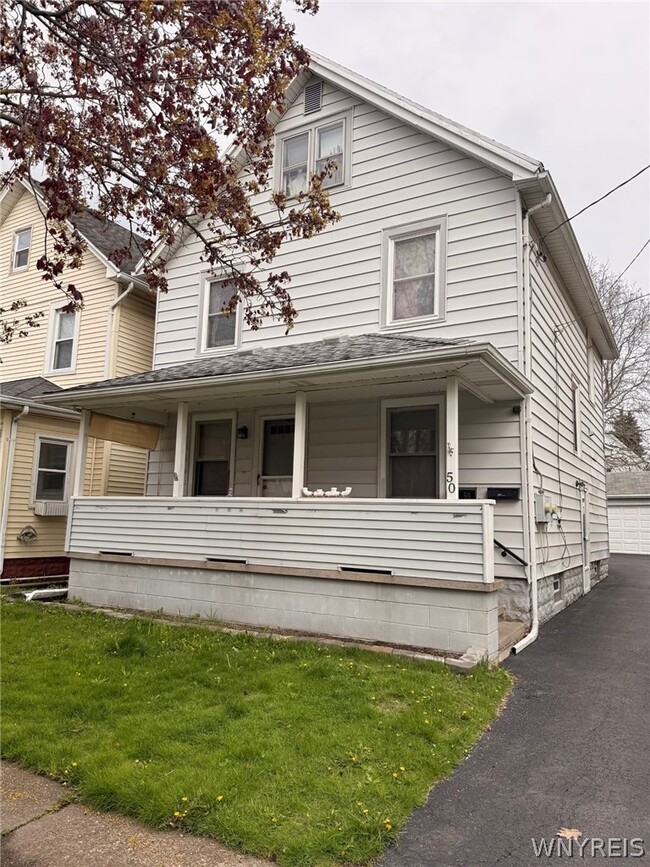 Building Photo - 50 7th Ave