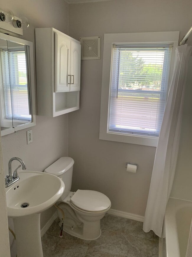 Photo - 2809 South Ave Unit 2809