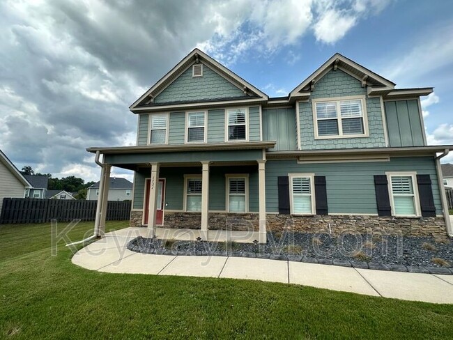 Photo - 1731 Edenburg Way House