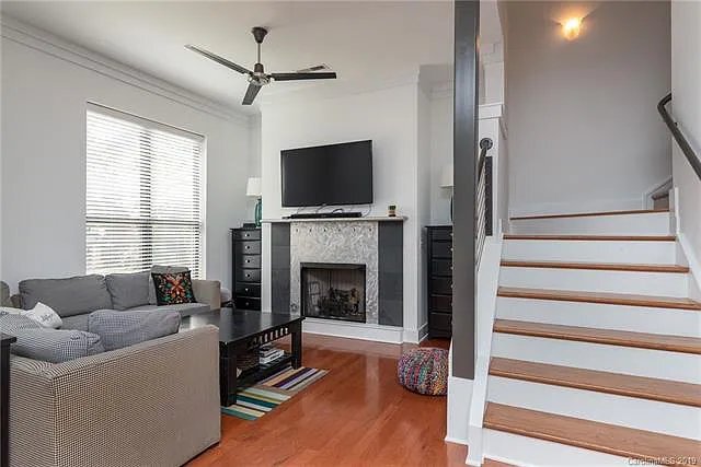 Photo - 3206 Noda Blvd