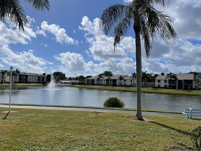 Photo - 1107 Green Pine Blvd Unidad B1