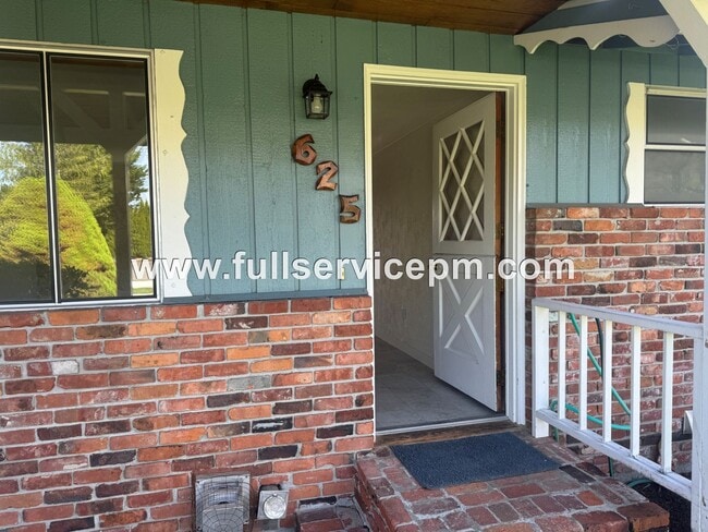 Photo - Charming house in downtown Snohomish