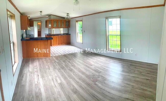 Photo - 7 Bearberry Rd House