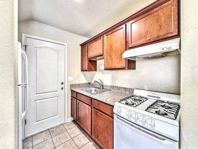 Photo - "Cozy 1-Bedroom Gem in San Marcos - Modern Comfort in 500 Sq Ft!"