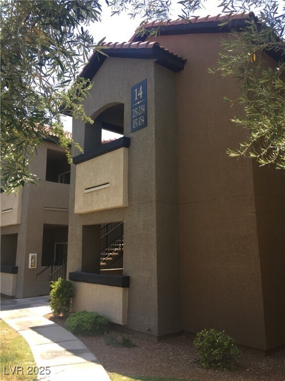 Photo - 2615 W Gary Ave Apartamento Unidad 2054