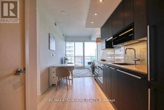 Photo - 115 McMahon Dr Unité 308