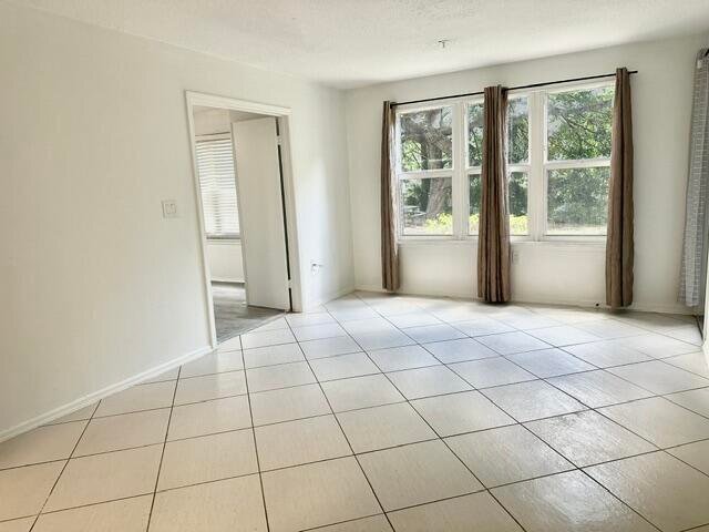 Photo - 2305 N Congress Ave