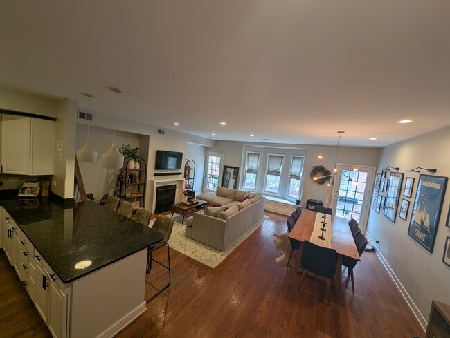 Photo - 815 W Superior St Condo Unit 3