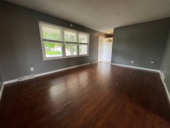 Photo - MODERN OASIS ALERT: 3 Bed, 1 Bath Retreat!