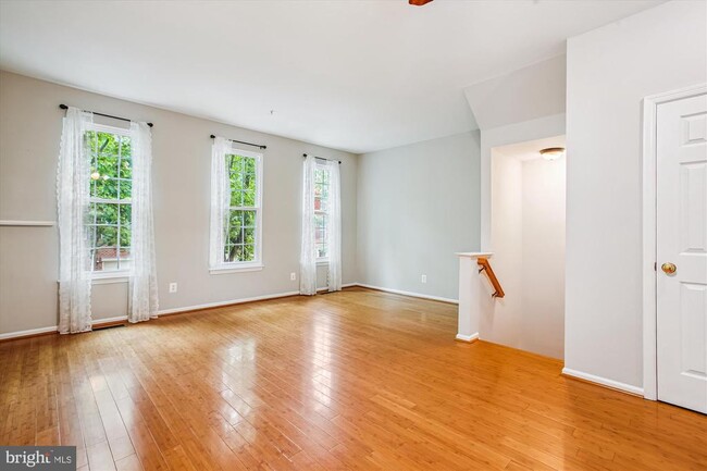 Photo - 171 Barrett Pl