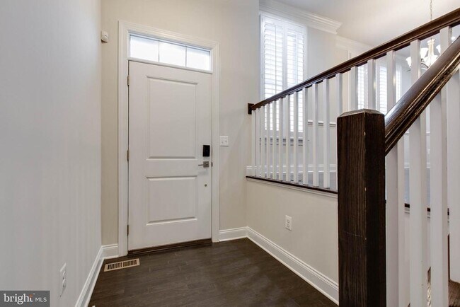 Photo - 8526 Pine Springs Dr