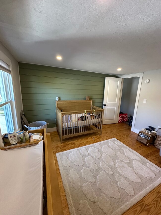 Cama 1 - 13 Atlantic Ave Unidad 2