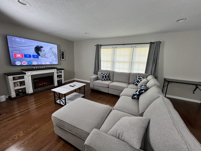333 Chapman Rd