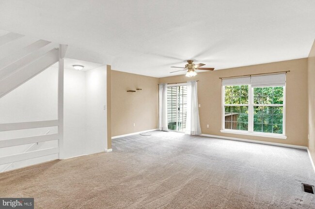 Photo - 313 Aspen Ct