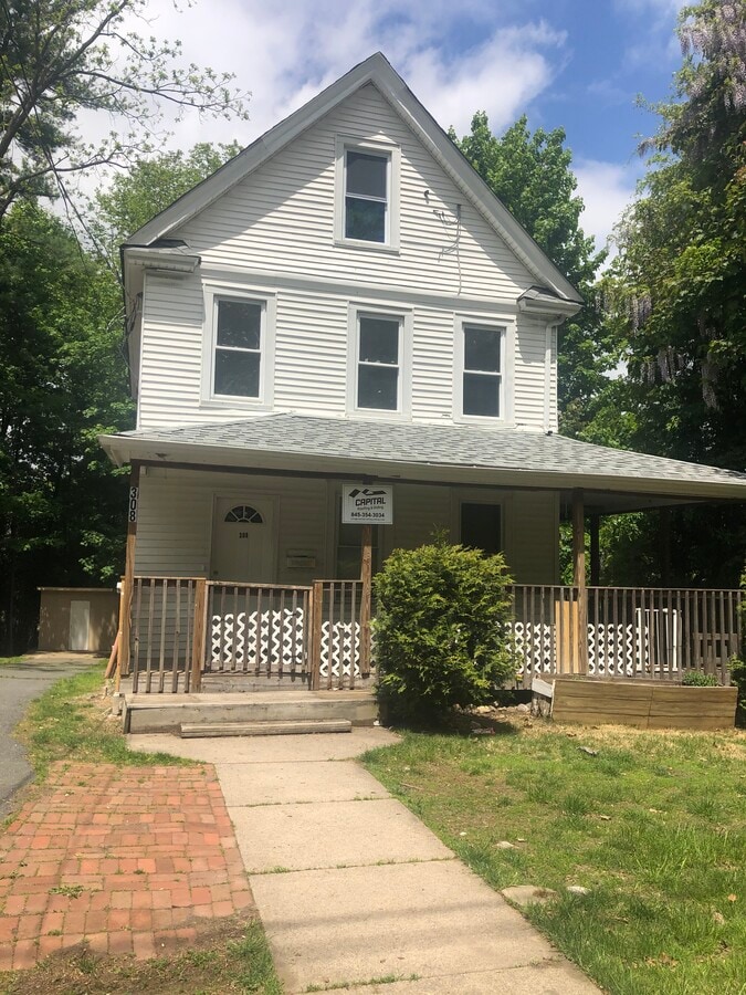 Photo - 308 W Route 59